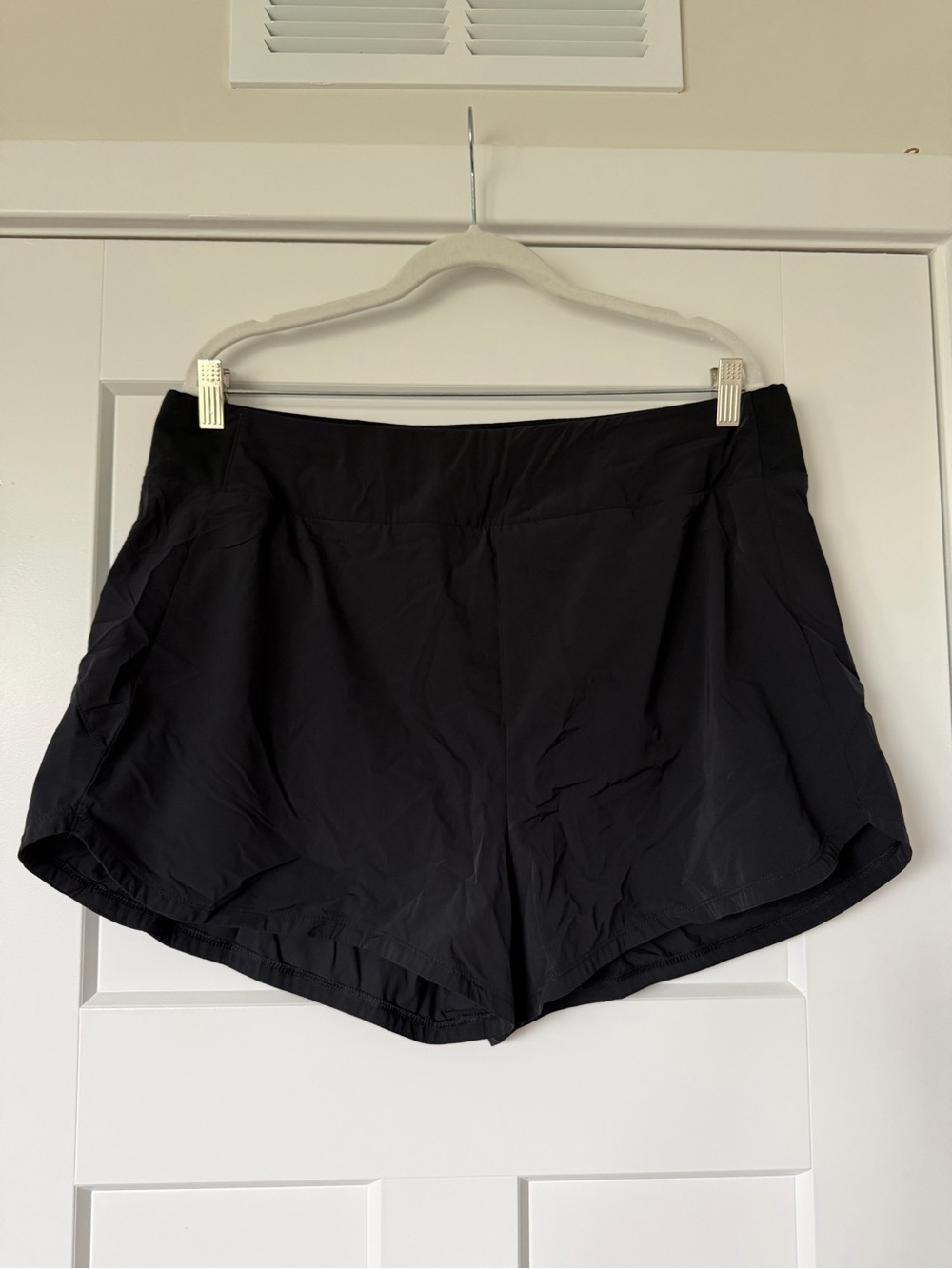 NWOT Women's Black Nike Dri-fit Athletic Running Shorts